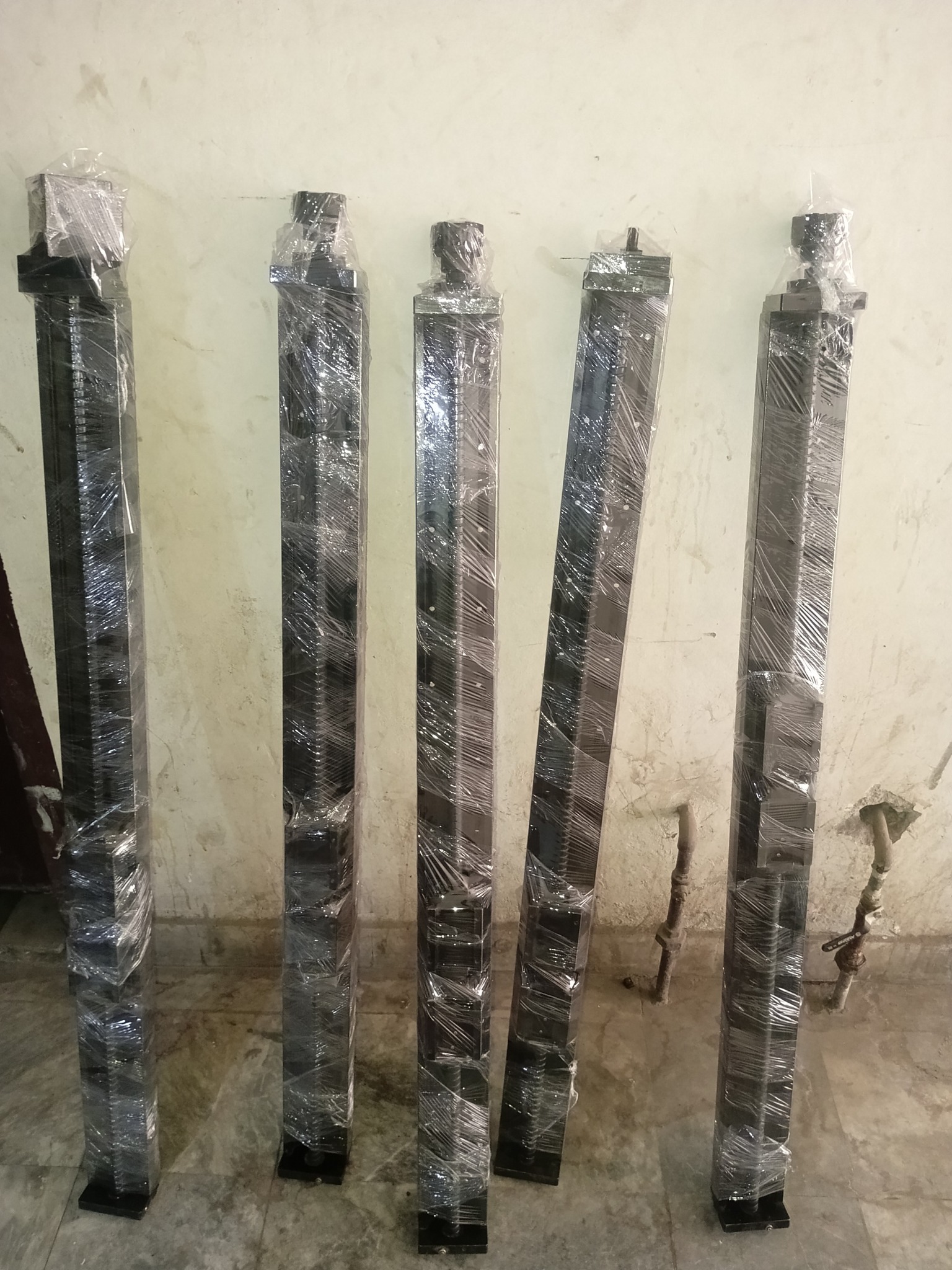 Linear Slide Actuator frame linear Slide Bearing LM12LUU-4PCS HGH25CA QHH20CA THK Japan HSR25 SSR35 in Lahore Pakistan