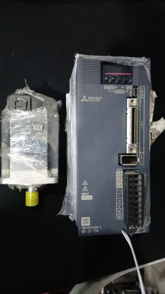 Mitsubishi MR-JE-70A MR-J2S-70A MR-J3-70A AC servo motor and Driver in Lahore Pakistan