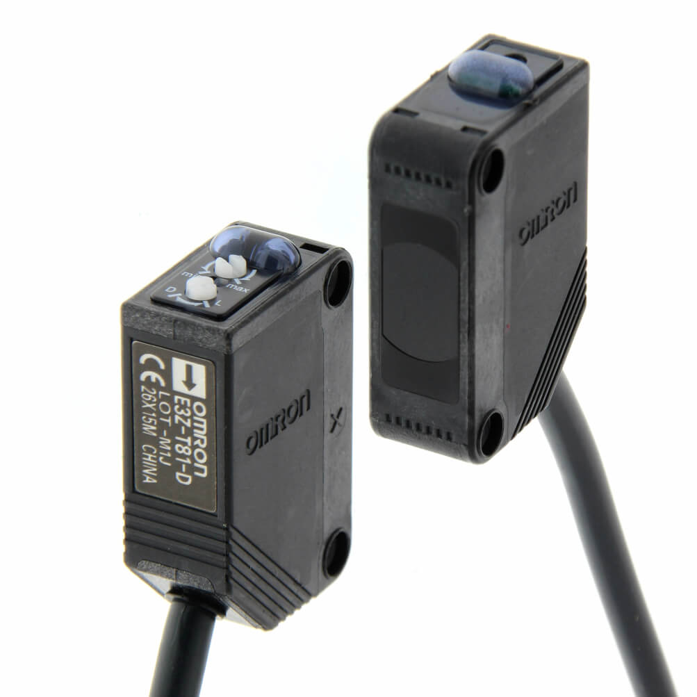 E3Z-T61 2M Compact Photoelectric Sensor with Built in Amplifier in Lahore Pakistan